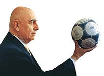 Adriano Galliani, vicepresidente e amministratore delegato del Milan. Negli ultimi 11 anni i rossoneri hanno vinto due scudetti contro sette conquistati dalla Juventus